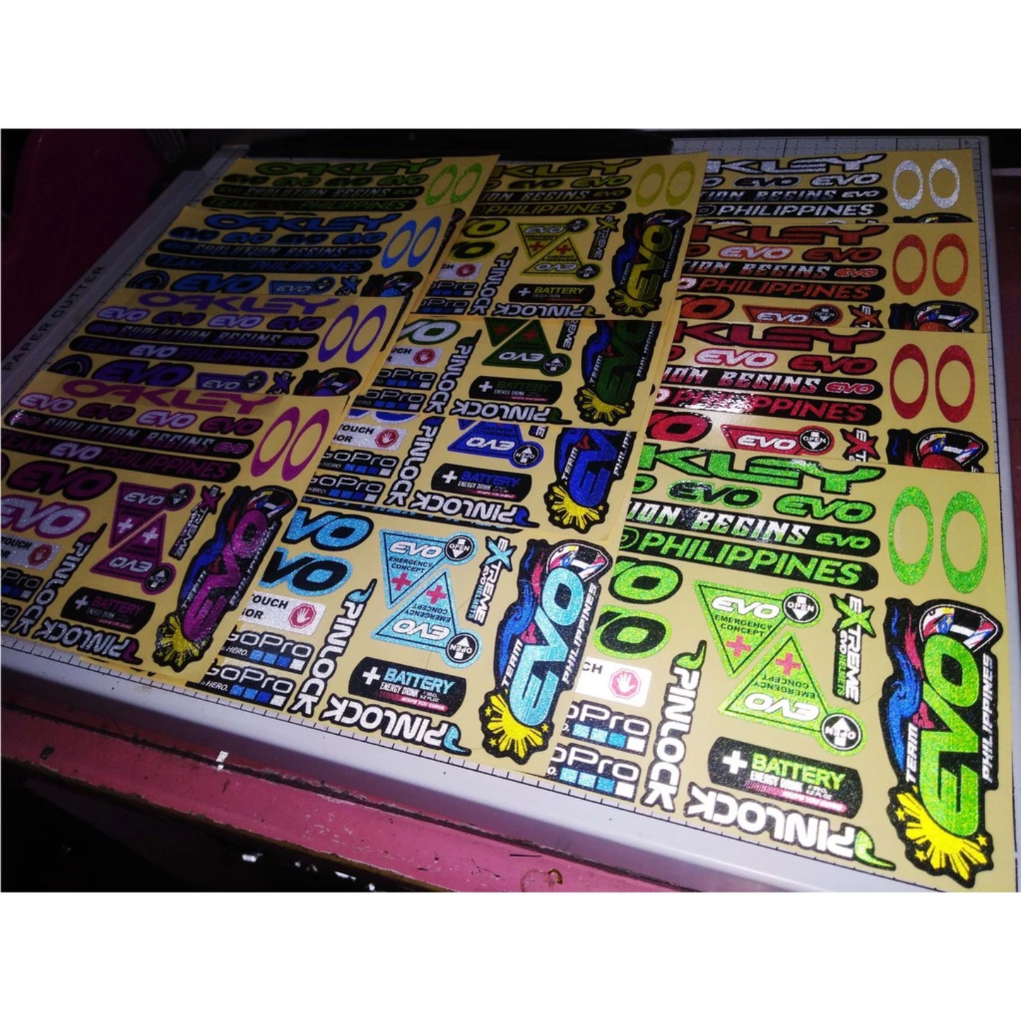 EVO REFLECTORIZED HELMET VISOR STICKERS【DIFFERENT COLORS / THICKER QUALITY / HD PRINTOUT】